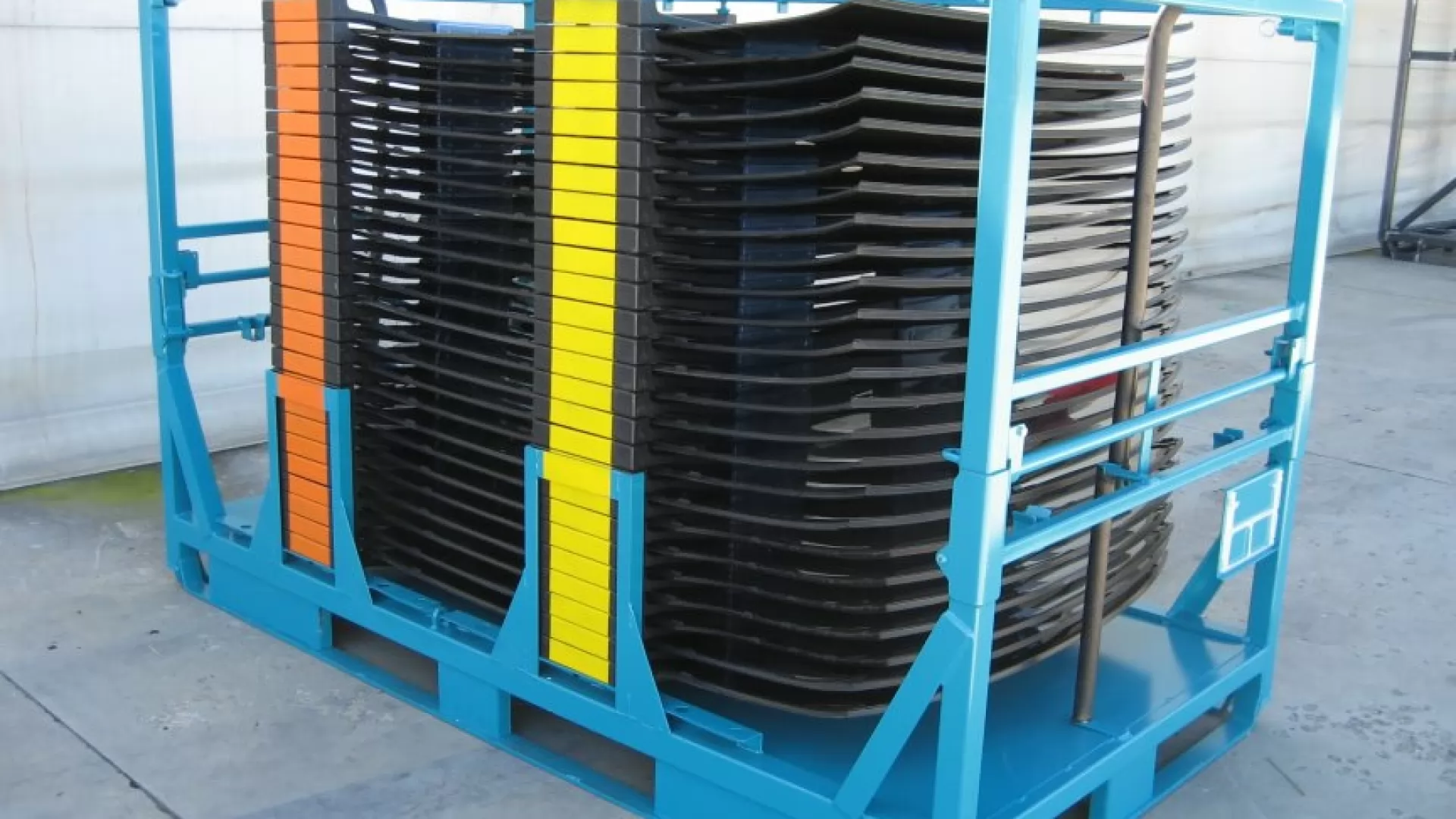 Contenitori metallici specifici