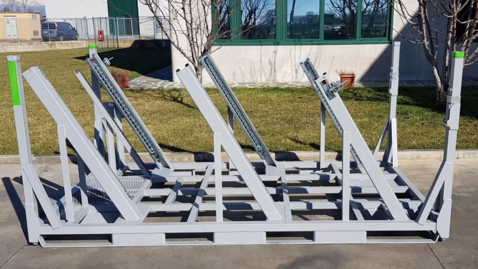 Contenitori metallici specifici
