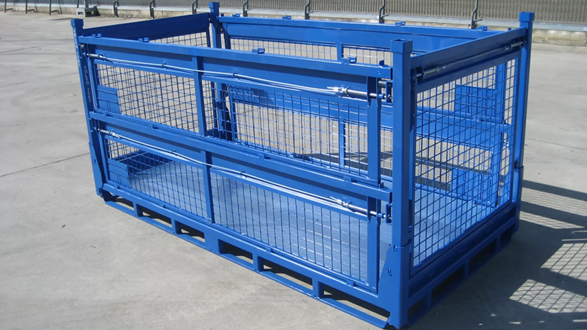Contenitori metallici specifici
