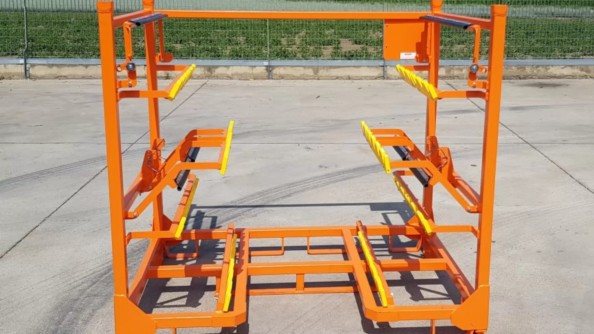 Contenitori metallici specifici